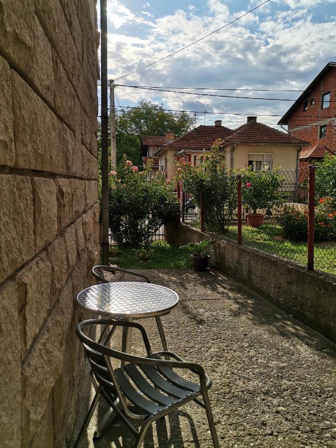 Kelizual Appartement Gornji Milanovac Buitenkant foto
